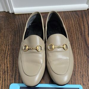 Gucci Brixton Beige Loafers with Gold Buckle Sz 36.5